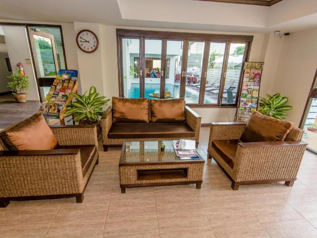 Goldenbell Hotel Chiangmai Csiangmaj Kültér fotó