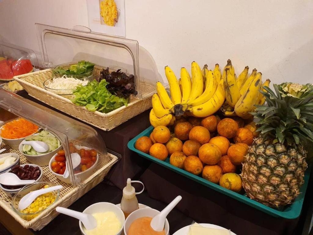 Goldenbell Hotel Chiangmai Csiangmaj Kültér fotó